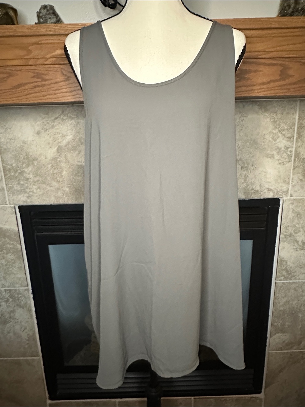 SPANX Perfect Length Chiffon Layering Tank Top in Smoky Olive Size XL NWOT
